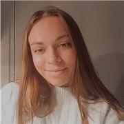Je suis étudiante en musicologie, je fais de la musique depuis 10 ans